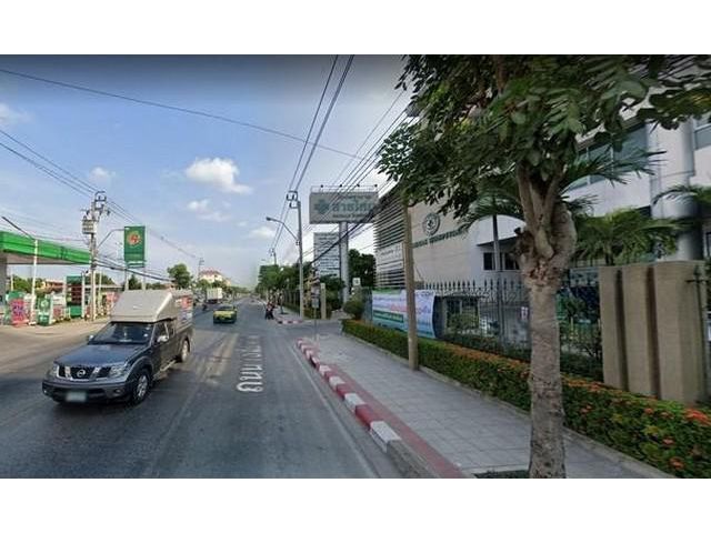 ให้เช่าที่ดิน2 ไร่ ติดถนน  เยื้อง รพ.สายไหม