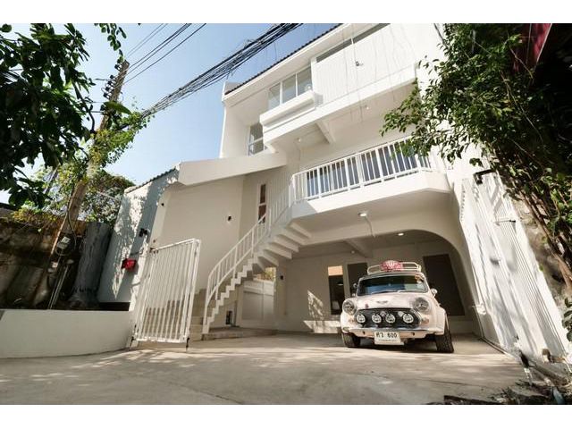 ให้เช่าทาวน์โฮม3ชั้น ย่านสุขุมวิท71 ซอยปรีดี42
