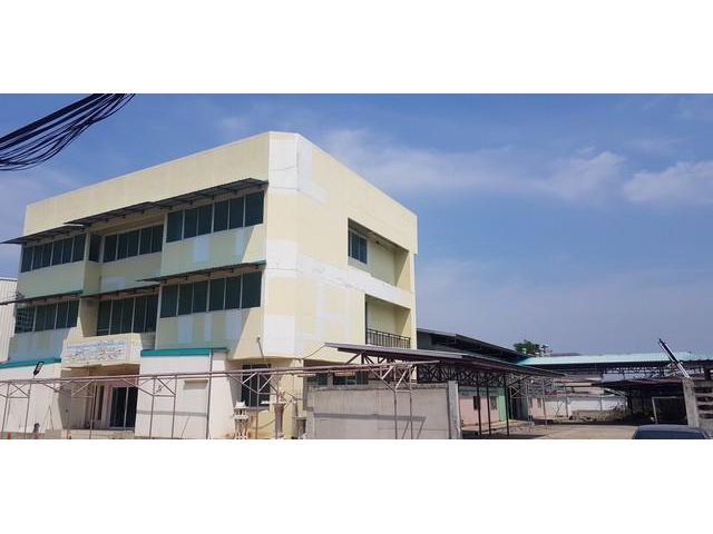ให้เช่าโกดังพร้อมสำนักงาน ย่านพหลโยธิน76