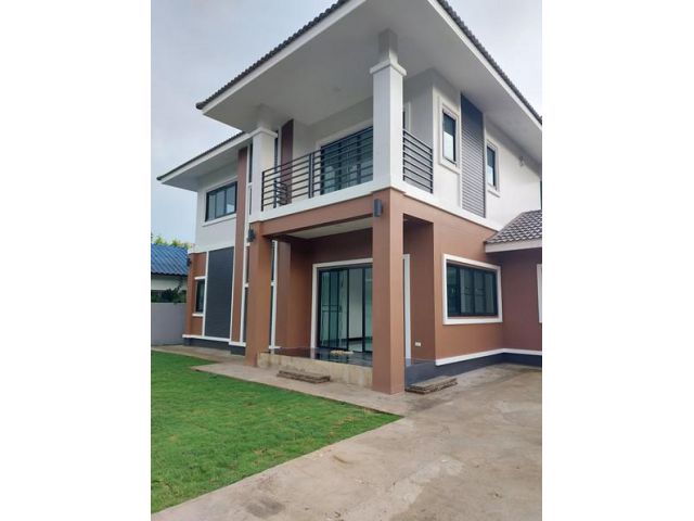 H-356-JP ขายบ้านเปล่าหลังใหญ่ หลังรร.วารี