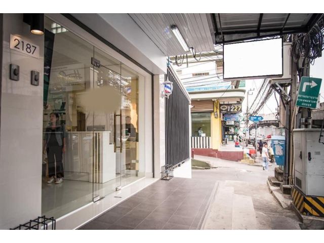 อาคารพานิชย์ให้เช่า ติดถนนสุขุมวิท 77-อ่อนนุช