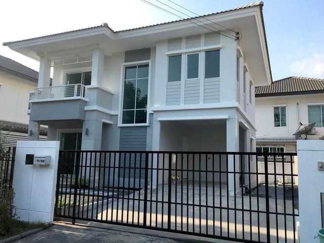 พฤกษาวิลเลจ เดอะซีซัน ร่มเกล้า-ลาดกระบัง