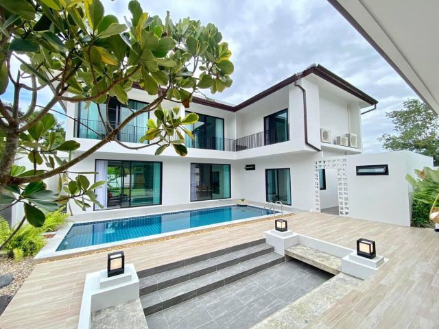 Pool villa house for sale at banwangtan  San Phak Wan, Hang Dong, Chiang Mai