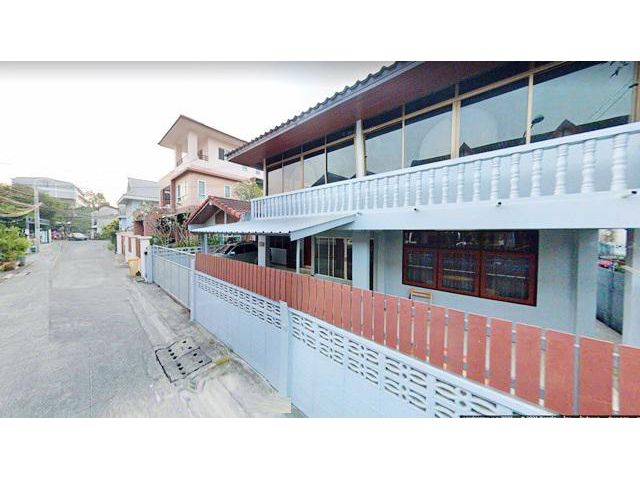MRTสุทธิสาร 5นอน เปิดซิง! บ้านเดี่ยว2ชั้น 60 ตรว.