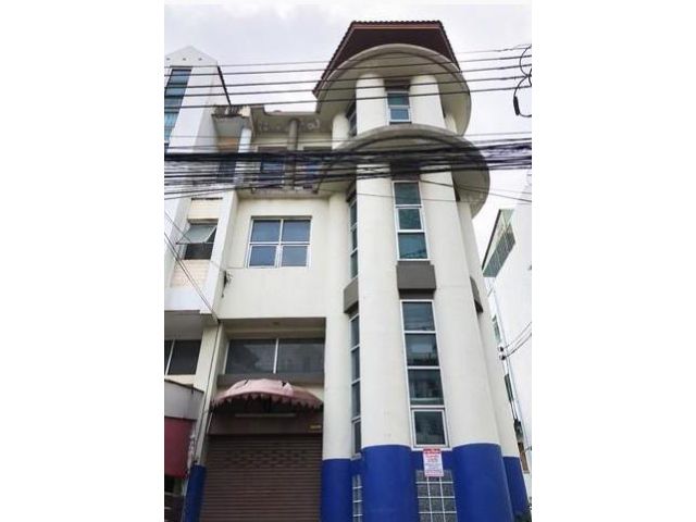 ให้เช่าทาวน์โฮม 3ชั้น กรุงเทพกรีฑา15
