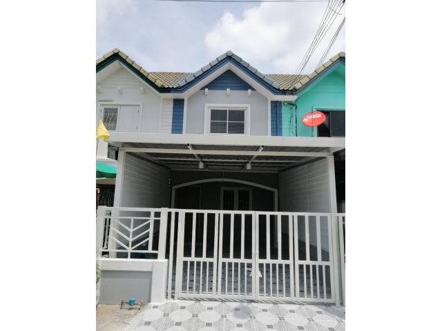 ขายทาวน์เฮ้าส์ 2 ชั้น #หมู่บ้านพฤกษา30 บ้านกล้วย - บางบัวทอง เชื่อมต่อถนนสายหลักได้หลายเส้นทางทั้งถนนบ้านกล้วย-ไทรน้อย