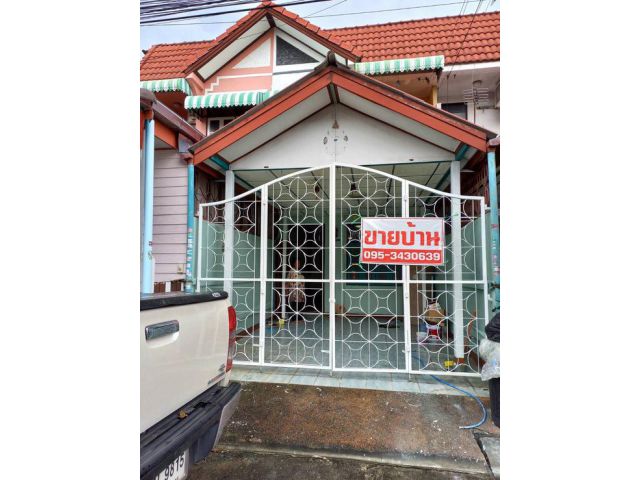 ขายทาวน์เฮ้าส์ 2 ชั้น หมู่บ้านอยู่เจริญ 1 (เจ้าของขายเอง) ปทุมธานี