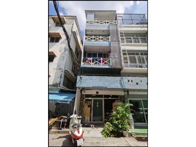 BH1309 ให้เช่าทาวน์โฮม 3.5ชั้น  4ห้องนอน 4ห้องน้ำ