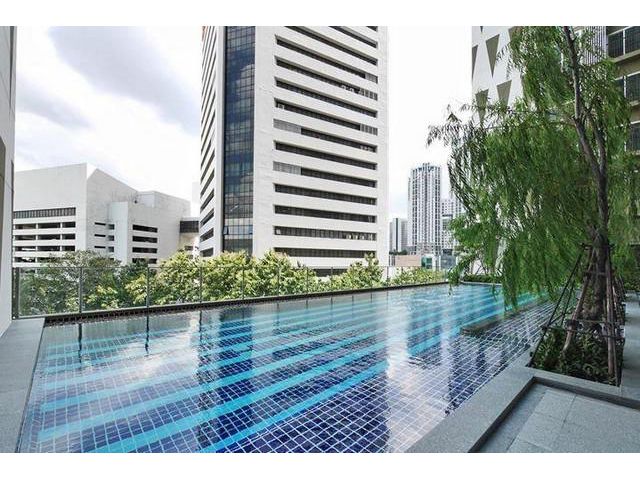 Noble Revolve Ratchada2 ใกล้ MRT ศูนย์วัฒนธรรม