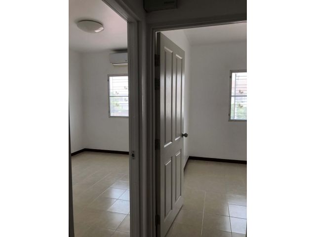 ขายบ้านทาวโฮมต่อเติมเรียบร้อยพร้อมอยู่ หมู่บ้านพฤกษา 64/1 เนื้อที่ 25.10 ตรว. คลองสาม คลองหลวง