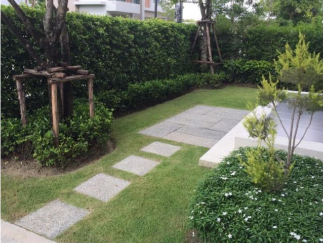 หมู่บ้านไลฟ์บางกอกบูเลอวาร์ด ราชพฤกษ์ รัตนาธิเบศร์