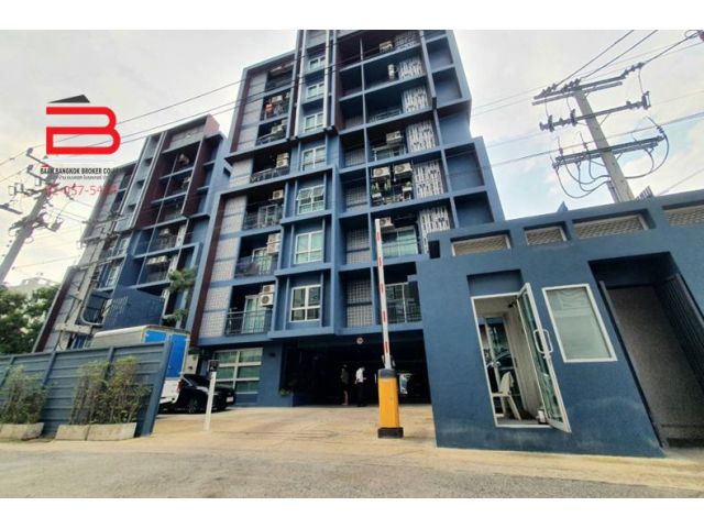 คอนโดมิเนียม โครงการ เดคโค่ คอนโดมิเนียม สูง 8 ชั้น อยู่ชั้นที่ 6 เนื้อที่ 26.38 ตรม. มี 1 นอน 1 น้ำ ถนนสุขมวิท เขตบางนา