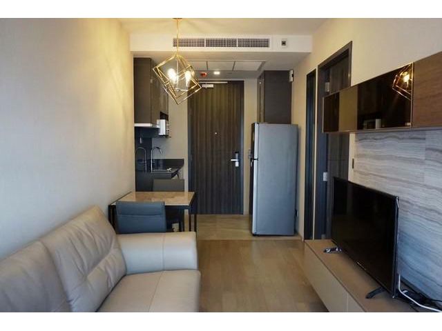 ให้เช่า คอนโดAsthon asoke 1ห้องนอน 32 sqm