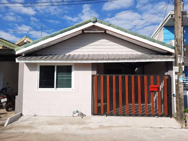 ขายบ้านชั้นเดียว #หมู่บ้านอมรทรัพย์ อยู่วิทยา กำแพงบ้านไม่ติดกัน รีโนเวทใหม่ บ้านพร้อมอยู่ ใกล้ตลาดหนองจอก เดินทางสะดวก