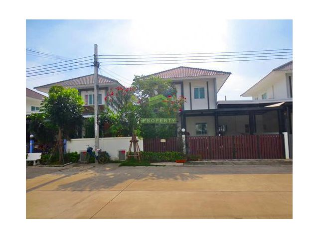 หมู่บ้านลลิลแลนซีโอ ประชาอุทิศ 90 ซอยกระทิงแดง ขายด่วน บ้านแฝด 2 ชั้น เนื้อที่ 39.20 ตร.ว ทำเลดี แต่งครบ พร้อมอยู่