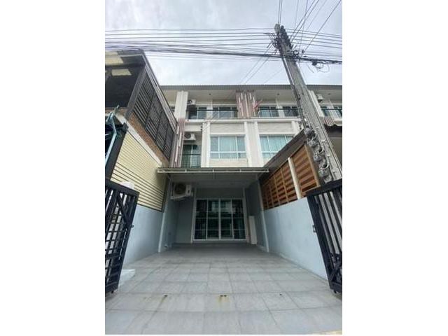 ให้เช่าทาวน์โฮม 3 ชั้นเดอะแพลนท์ ซิตี้ นวมินทร์