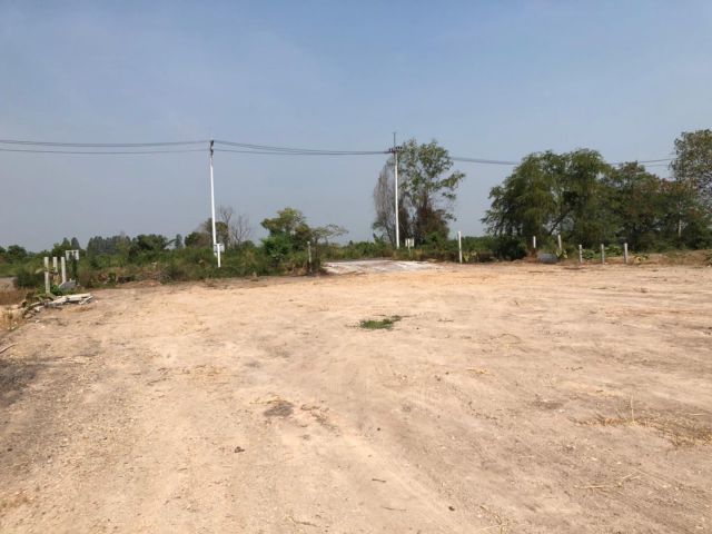 ขายที่ดิน บางเลน นครปฐม ( ถมแล้ว ) (รหัสทรัพย์202108) ต.ไทรงาม อ.บางเลน จ.นครปฐม ขนาด 4 ไร่ หน้ากว้าง 40 เมตร