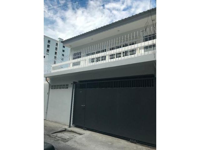 ให้เช่าทาวน์เฮ้าส์รีโนเวทใหม่ ปรีดี 25 เฟอร์ครบ