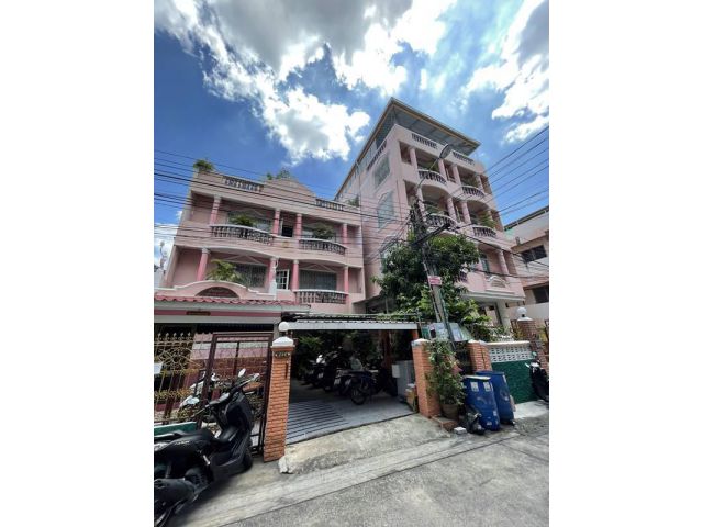 ให้เช่าหอพักอยู่สำราญ พหลโยธิน 55 แยก 18 ติด bts สถานีราบ11