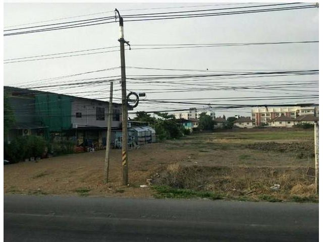 ให้เช่าที่ดินติดถนน รังสิต-ปทุมธานี 6ไร่ กว่า