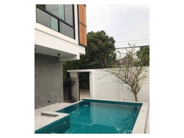 R7บ้านพลูวิลล่าส่วนตัว สองชั้นสไตล์โมเดิร์น @หางดง