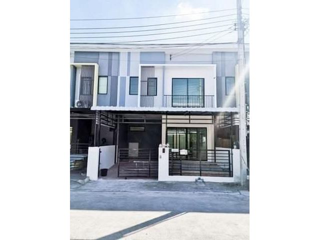 ขาย ทาวน์โฮม 2 ชั้น The Connect วัชรพล-เพิ่มสิน