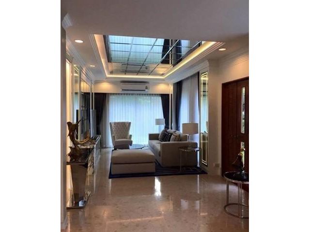 ขายบ้านเดี่ยว3 ชั้น 5 นอน ราคา 45,000,000 บาท เขตสะพานสูง ย่านกรุงเทพกรีฑา
