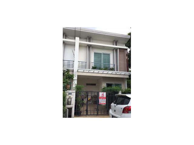 ทาวน์เฮ้าส์ แขวงคลองสามวา เขตบางชัน กรุงเทพ