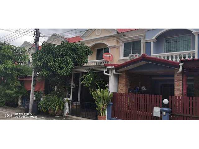 HS0336  ขายทาวน์โฮม 2 ชั้น หมู่บ้าน นิรันดร์วิลล์ 8 ใกล้เมกาบางนา ใกล้ สวนหลวง ร.9  ราคา 3,390,000 บาท