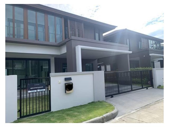 ขายบ้านเดี่ยว 2 ชั้น หมู่บ้านบุราสิริ พัฒนาการ ถนนพัฒนาการตัดใหม่ มีเฟอร์นิเจอร์ครบทั้งหลัง