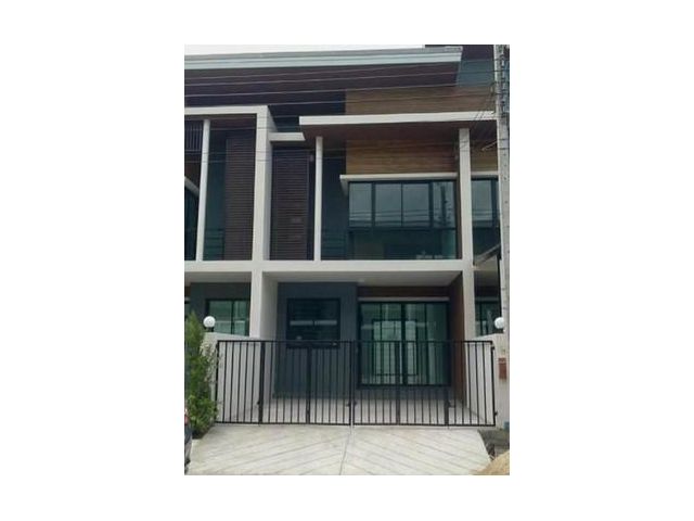 ทาวน์โฮม 2 ชั้น RNP Place รามอินทรา ถ.สามวา