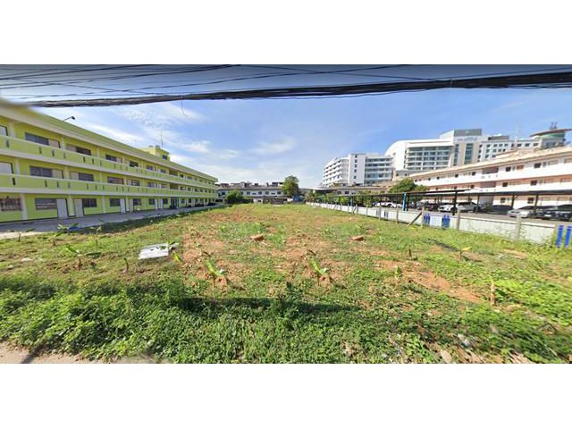 MRT แยกมีนบุรี ชมพู ที่ดิน 1 ไร่ มีนบุรี  28x60ม.