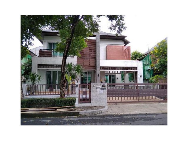 ขาย บ้าน วงแหวน บางนา 3ห้องนอน ใกล้Mega บางนา