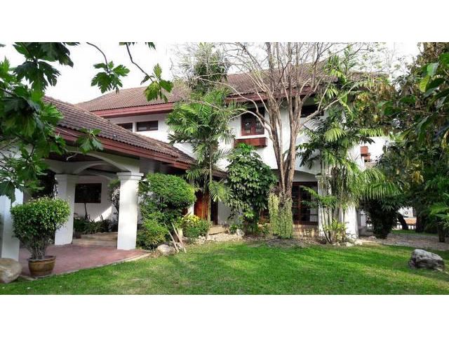 HR0892 ให้เช่าบ้านเดี่ยว เลคไซด์วิลล่า2 กม7 ถนนบางนา-ตราด