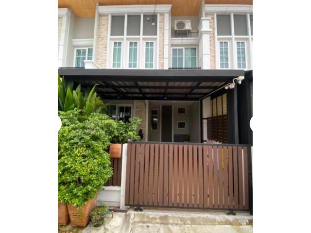 ขายทาวน์โฮม2ชั้น โกลด์เด้น ลาดพร้าว เกษตรนวมินทร์