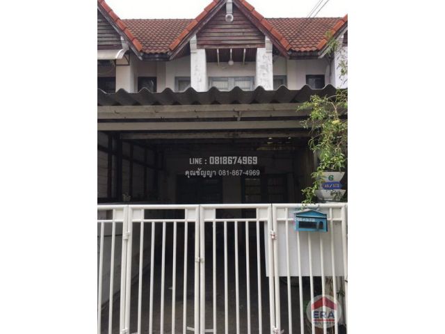 ทาวน์เฮ้าส์ 2 ชั้น 18 ตรว. หมู่บ้านธนวรรณ สายไหม