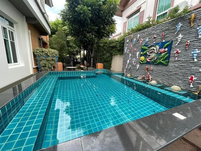 ขายบ้านเดี่ยว 2 ชั้น พร้อมสระว่ายน้ำส่วนตัว เนื้อที่ 89 ตรว.หมู่บ้านนันทวัน บางนาตราด กม.7 บ้านหันหน้าทิศเหนือ