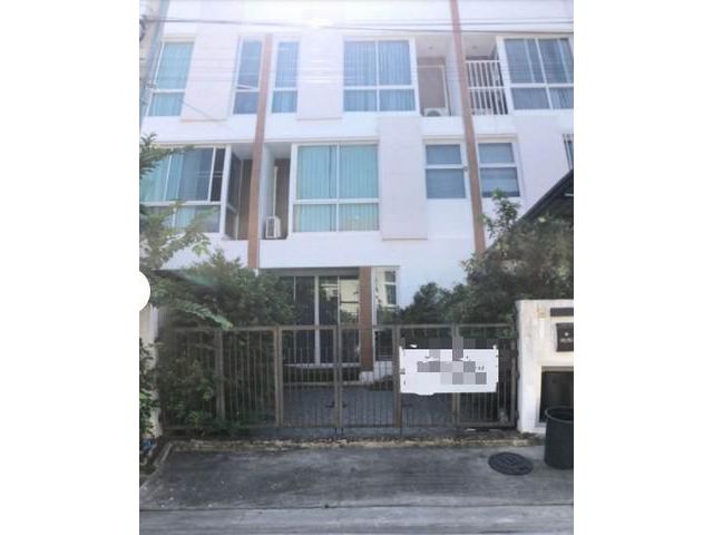 ให้เช่าและขายทาวน์โฮม มายด์ฮอฟฟ์ร่มเกล้าสุวรรณภูมิ