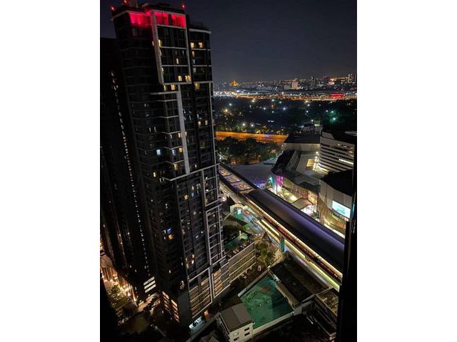 Life Ladprao Condo, next to BTS Ha Yaek Lat Phrao