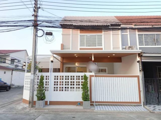 บ้านสวย ราคาสุดคุ้ม Classic Color ขายทาวน์เฮ้าส์ 2 ชั้นหลังมุม #หมู่บ้านพฤกษา45 บ้านหันทิศใต้  ตกแต่งสวย