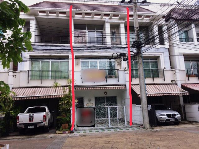 ขายทาวน์เฮ้าส์ บ้านกลางเมือง เออร์บาเนี่ยน สุขุมวิท 113 ติดถนนเมน สำโรงเหนือ อ.เมืองสมุทรปราการ สมุทรปราการ