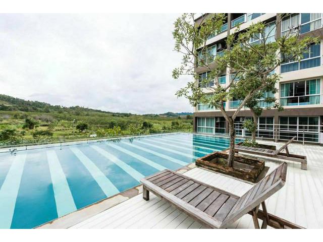 For Sale : JJ Airport Condotel, 1B1B ,Pool View.