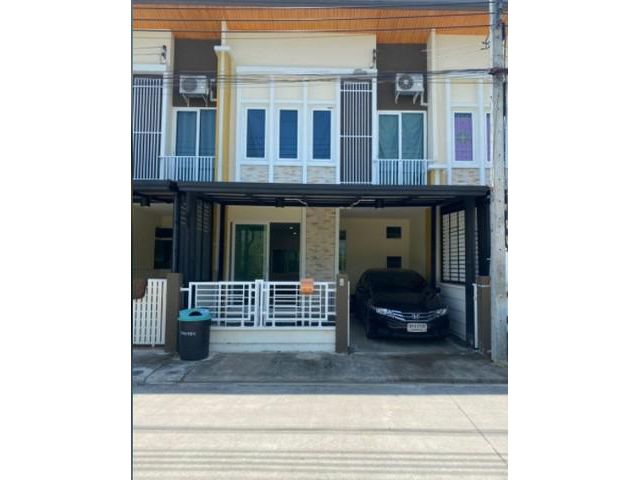 ให้เช่าทาวน์โฮม โกลเด้นทาวน์ เพชรเกษม108