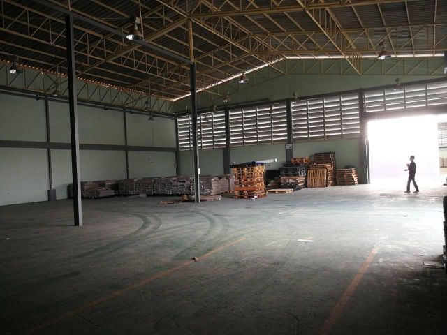 ขายโรงงาน/โกดังเนื้อที่ 2 ไร่ครึ่ง