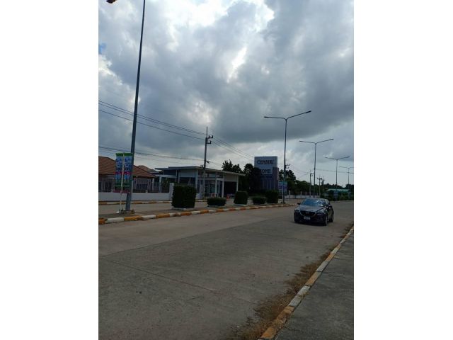 ขายที่ดินติดกับตลาดตรงแยกเจ  114 ไร่