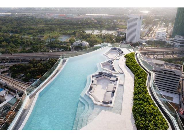 Life Ladprao Valley next to BTS Ha Yaek Lat Phrao