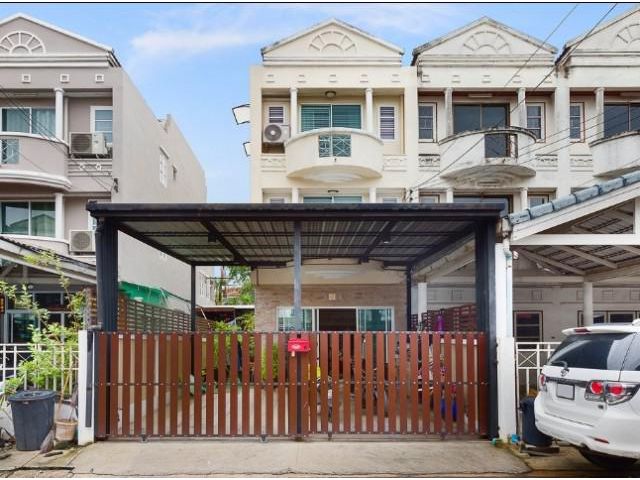 ขายด่วนทาวส์โฮม 3 ชั้น หมู่บ้านทองประเสริฐ ซ.นาคนิวาส48 แยก15