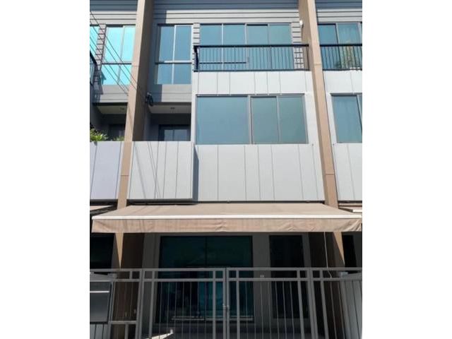 ขายทาวน์โฮม บ้านกลางเมืองดิเอร่า ปิ่นเกล้า จรัญฯ