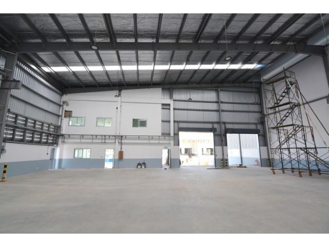 โรงงานสร้างให้เช่า คลังสินค้า โกดัง  (Built to Suit) พื้นที่สีม่วง ถนนบางนา กม 22 พื้นที่ขนาด 25,000 ตารางเมตร