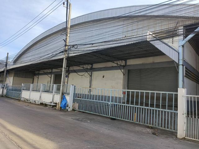 ให้เช่าโกดัง คลังสินค้า โรงงานพร้อมออฟฟิศ บางนา กม 23 ใกล้นิคมบางพลี  วัดลาดหวาย บางเพรียง บางพลี พื้นที่ 6,800ตารางเมตร